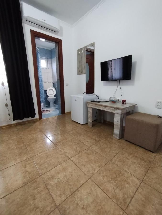Casa Aura 1 Hotell Costinesti Exteriör bild